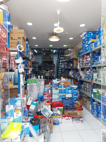 Muharraq, Shops, BHD 20000,  100 Sq. Meter,  Argent Sale For Buildring Materials Business