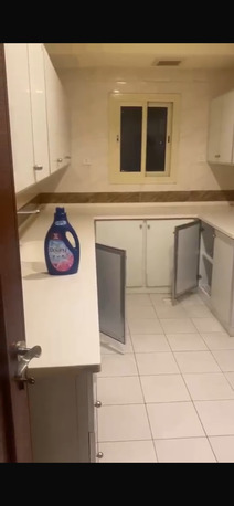 Jeddah, Rooms Available, Sar 750/month,  0 Sq. Meter,  Two Room For Rent Near Hira Street Near Hira International Mall