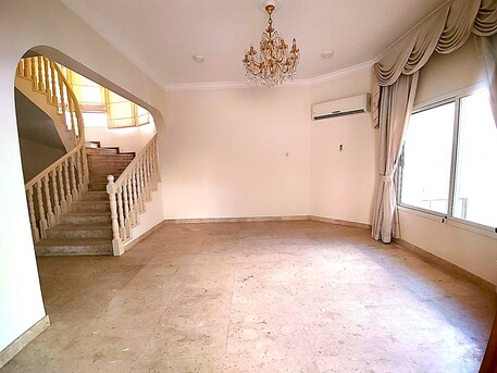 Mahooz, Villas, BHD 900,  400 Sq. Meter,  4 BHK Garden Villa For Rent In Mahooz Prime Location- BD 900/-