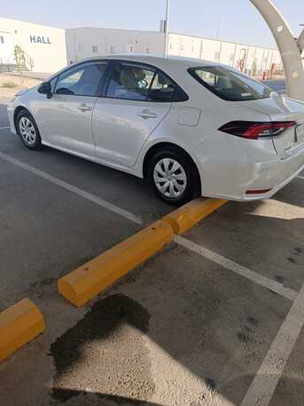 Jubail, Vehicles, Cars & Trucks , SAR 48500,  TOYOTA COROLLA 1.6 XLE,  2020,  Automatic,  199000 KM,  WHITE  , EXCELLENT CONDITION