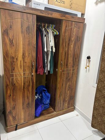 Tubli, Furniture, BHD 15,  3 DOOR CUPBOARD