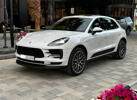 Riyadh, Vehicles, Cars & Trucks , SAR 155,  Porsche Macan,  2021,  Automatic,  180000 KM,