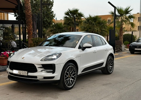 Riyadh, Vehicles, Cars & Trucks , SAR 155,  Porsche Macan,  2021,  Automatic,  180000 KM,