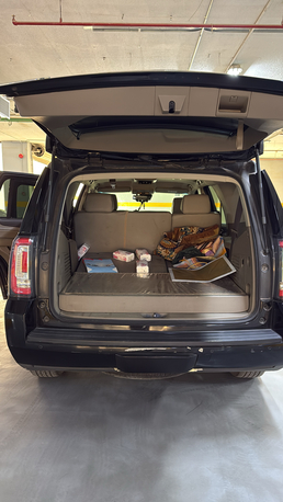 Riyadh, Vehicles, Cars & Trucks , SAR 80000,  Gmc Yukon,  2017,  Automatic,  190000 KM,