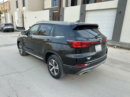 Riyadh, Vehicles, Cars & Trucks , SAR 35000,  Changan CS75,  2020,  Automatic,  206000 KM,   Changan CS 75 Mid Options (2nd Owner) (New Shape) (very Good Price (family Exit)