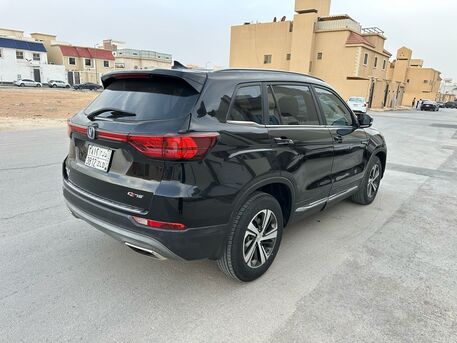 Riyadh, Vehicles, Cars & Trucks , SAR 35000,  Changan CS75,  2020,  Automatic,  206000 KM,   Changan CS 75 Mid Options (2nd Owner) (New Shape) (very Good Price (family Exit)