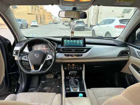 Riyadh, Vehicles, Cars & Trucks , SAR 35000,  Changan CS75,  2020,  Automatic,  206000 KM,   Changan CS 75 Mid Options (2nd Owner) (New Shape) (very Good Price (family Exit)