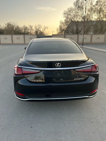 Al Olaya, Vehicles, Cars & Trucks , SAR 169000,  Lexus ES 250,  2024,  Automatic,  13200 KM,  Lexus | Excellent Condition | Low Mileage | Under Warranty