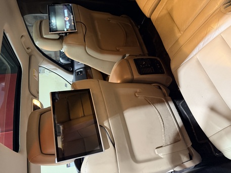 Riyadh, Vehicles, Cars & Trucks , SAR 56000,  Dodge Durango,  2015,  Automatic,  238000 KM,   V8 Purchsed Feb 2017