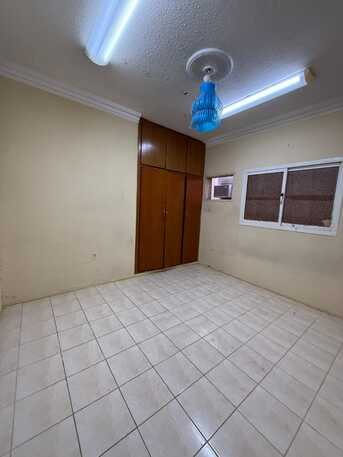 Khobar, Apartments/Houses, SAR 20600/year,  3 BR,  Consists Of:-  3 Bedrooms, A Living Room, Drawing Room,2 Bathrooms, And A Kitchen