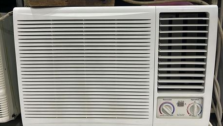Jeddah, Air Conditioners, SAR 600,  For Sell Used Window Air Conditioners With Ready Installation Delivery And Warranty