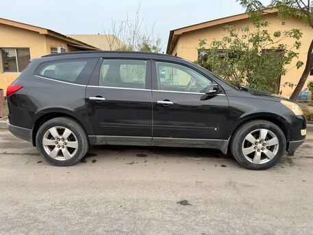 Jubail, Vehicles, Cars & Trucks , SAR 18000,  Chevrolet Traverse LT,  2010,  Automatic,  330 KM,  , , , Black 7-Seater