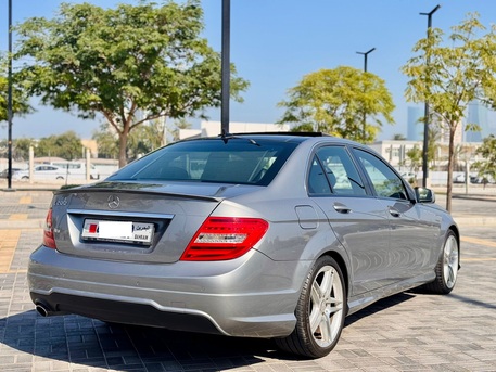 Riffa, Vehicles, Cars & Trucks , BHD 3900,  MERCEDES BENZ,  2012,  Automatic,  94000 KM,  Full Option