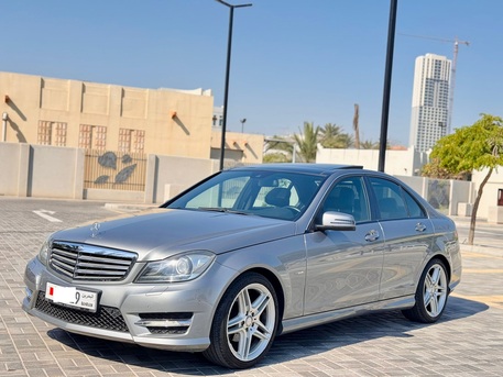 Riffa, Vehicles, Cars & Trucks , BHD 3900,  MERCEDES BENZ,  2012,  Automatic,  94000 KM,  Full Option
