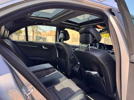 Riffa, Vehicles, Cars & Trucks , BHD 3900,  MERCEDES BENZ,  2012,  Automatic,  94000 KM,  Full Option