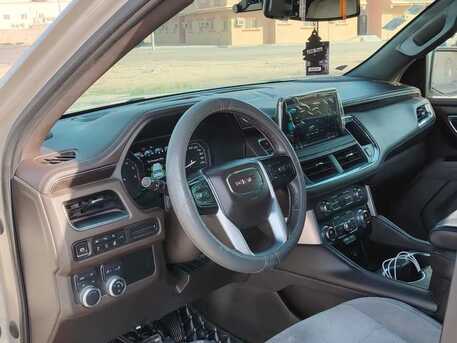 Khobar, Vehicles, Cars & Trucks , SAR 1850000,  GMC YUKON XL 4X4 SLE V8 5.3L,  2021,  Automatic,  65000 KM,  GMC Yukon 4x4 XL SLE V8 5.3L