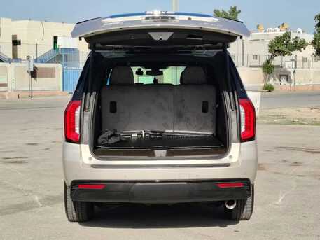Khobar, Vehicles, Cars & Trucks , SAR 1850000,  GMC YUKON XL 4X4 SLE V8 5.3L,  2021,  Automatic,  65000 KM,  GMC Yukon 4x4 XL SLE V8 5.3L