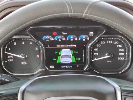 Khobar, Vehicles, Cars & Trucks , SAR 1850000,  GMC YUKON XL 4X4 SLE V8 5.3L,  2021,  Automatic,  65000 KM,  GMC Yukon 4x4 XL SLE V8 5.3L