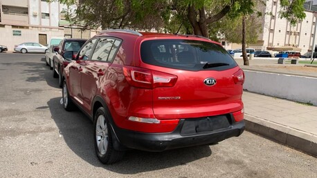 Jeddah, Vehicles, Cars & Trucks , SAR 35500,  Kia Sportage,  2014,  Automatic,  181 KM,  Genuine & Well Maintaine