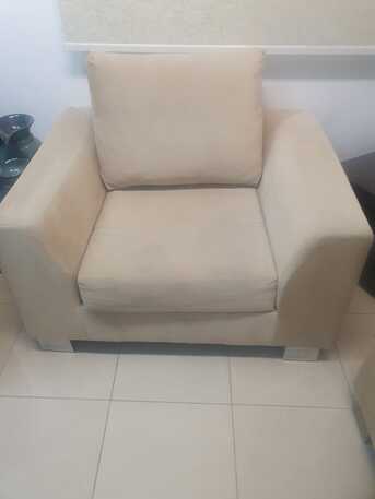 Dammam, Furniture, URGENT: Sofa Set For Sale At Throw Away Prices