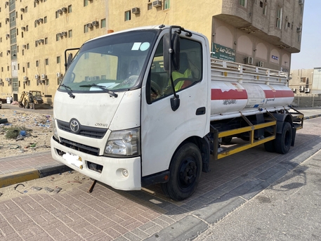 Dammam, Vehicles, Cars & Trucks , SAR 1,  Toyota,  2013,  Manual,  1 KM,
