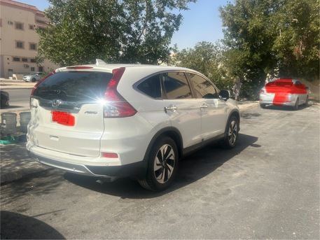 Riyadh, Vehicles, Cars & Trucks , SAR 50000,  Honda CR-V EX-L,  2016,  Automatic,  220736 KM,