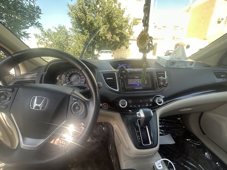 Riyadh, Vehicles, Cars & Trucks , SAR 50000,  Honda CR-V EX-L,  2016,  Automatic,  220736 KM,