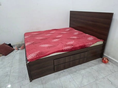 Manama, Furniture, BHD 30,  King Size Bed With Mattress