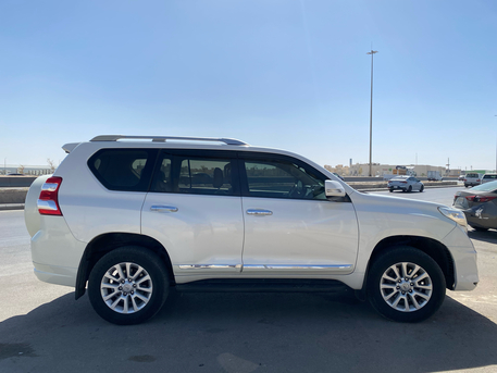 Al Malaz, Vehicles, Cars & Trucks , SAR 115000,  Toyota Land Cruiser Prado,  2017,  212500 KM,  For Sale :