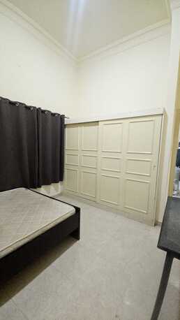 Salmaniya, Apartments/Houses, BHD 240/month,  Furnished,  2 BR,  2 Bedroom Fully Furnished Flat For Rent With Ewa