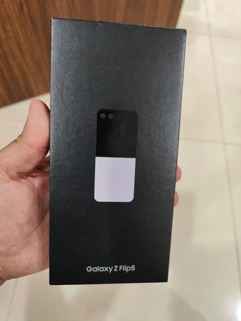 Tuwaiq, Mobile Phones, SAR 1500,  Samsung Galaxy Z Flip5 (Box Opened)