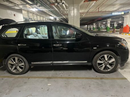 Hara, Vehicles, Cars & Trucks , SAR 28500,  Nissan Pathfinder,  2013,  Automatic,  164000 KM,  SAR 28500, , , , 164,000 KM, Full Option