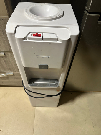 Al Malaz, Appliances, SAR 150,  Philips Water Dispenser &ndash; Cold Working | Hot Not Working