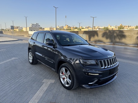 Riyadh, Vehicles, Cars & Trucks , SAR 71500,  Jeep Grand Cherokee SRT,  2014,  Automatic,  206000 KM,