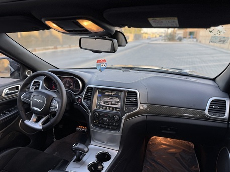 Riyadh, Vehicles, Cars & Trucks , SAR 71500,  Jeep Grand Cherokee SRT,  2014,  Automatic,  206000 KM,