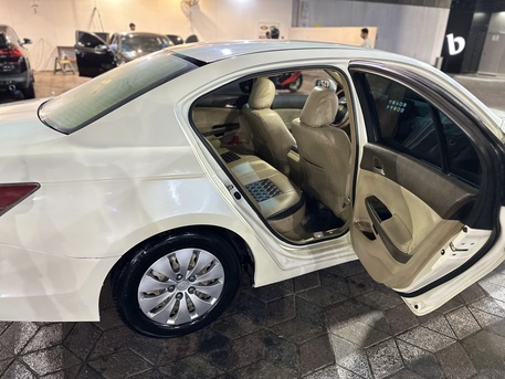 Khobar, Vehicles, Cars & Trucks , SAR 22,  Honda Accord 2008,  2008,  Automatic,  523 KM,   (22k SAR) Odometer 522k