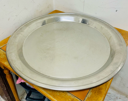 Riyadh, Furniture, SAR 75,  Tile Table For Throw Away Price (free Items Too)