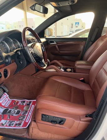Manama, Vehicles, Cars & Trucks , BHD 1900,  Porsche Cayenne S,  2009,  Automatic,  160000 KM,   V8 4.8L