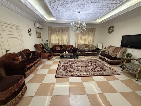 Jeddah, Furniture, SAR 2000,  Sofa, Tea Table, Carpet, TV And Plants