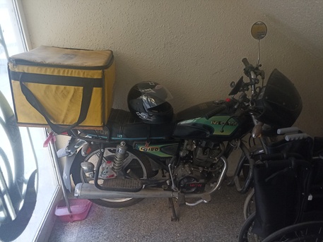 Al Khobar Al Shamalia, Motorcycles, SAR 1000,  MCW CG150 Motorbike