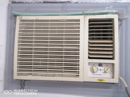 Al Aziziyah, Household Items, SR 2000,  I Want To Sell Window AC, Big Cupboard, Sofa Set,  Single Bed, Cooling Range With Cylinder