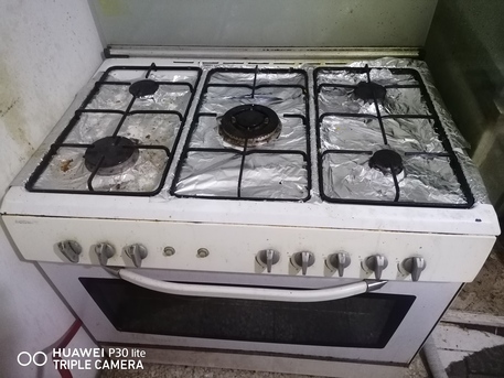 Al Aziziyah, Household Items, SR 2000,  I Want To Sell Window AC, Big Cupboard, Sofa Set,  Single Bed, Cooling Range With Cylinder