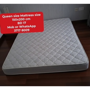 Manama, Furniture, BHD 17,  🌍🌐Queen Size  Mattress In Good Condition For Sale With Delivery