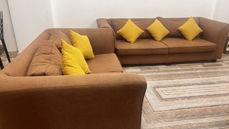 Manama, Furniture, BHD 80,  5-Seater Sofa For Sale &ndash; Excellent Condition