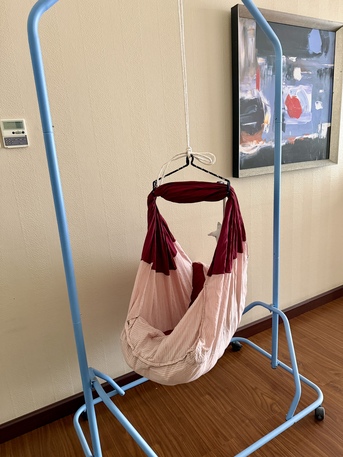 Manama, Baby & Kid Stuff, BHD 20,  Baby Cradle / Swing / Hammock With Stand