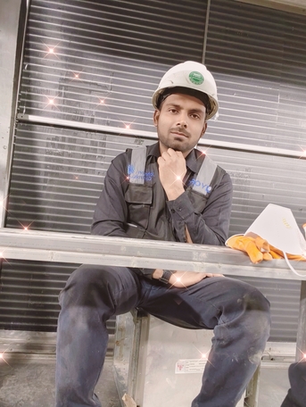 Al Bawadi, Job Seekers, Just I