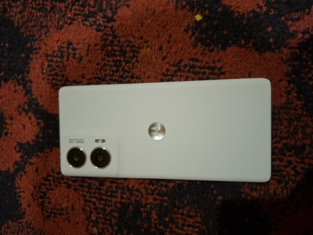 Azizia, Mobile Phones, SAR 800,  Motorola Edge 50 Fusion 8G RAM 5G 256GB Like New. NOT A Single Scratch