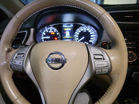 Manama, Vehicles, Cars & Trucks , BHD 3100,  Nissan X-Trail,  2015,  Automatic,  180000 KM,    For Sale
