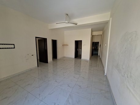 Manama, Apartments/Houses, BHD 175/month,  1 BR,  Spacious 1BHK | Family-only | Lift Semi-Furniture