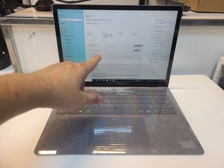 Al Olaya, Computers, SAR 1350,  Microsoft Model 1686 | Core I5 10th Gen | 8GB RAM | 256GB SSD | Touch | 13.5&rdquo;